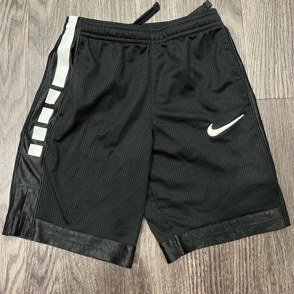 Boys Nike basketball shorts